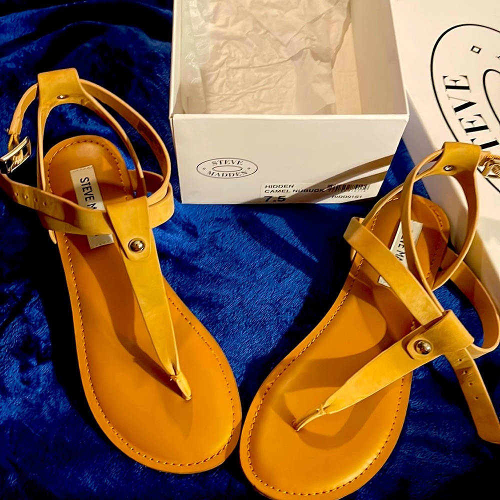 Steve Madden Sandals with box